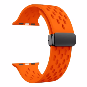Bracelet Apple Watch EzStrap en silicone noir perforé, style sport, présenté en gros plan sur fond blanc.