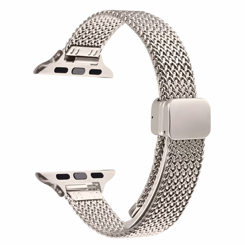 Bracelet Apple Watch EzStrap en métal inoxydable, style élégant avec maillage fin milanais, présenté en gros plan sur fond blanc.