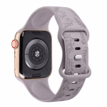 Bracelet Apple Watch EzStrap en silicone mat gravé, de style élégant, avec motif floral texturé, présenté en gros plan sur fond blanc.