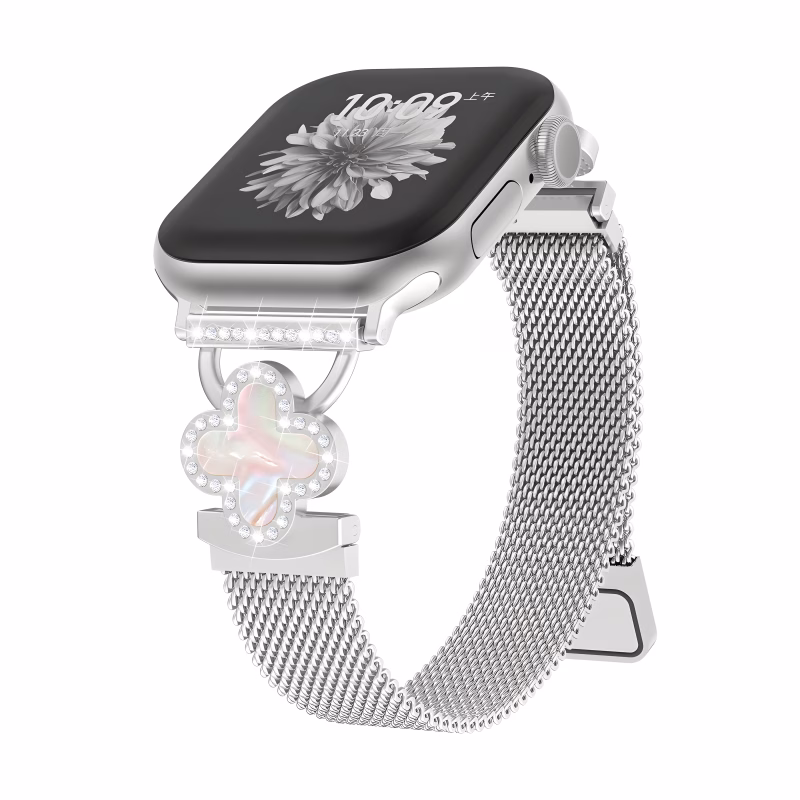 Bracelet Apple Watch Métal Milanais Orné de Trèfles à Cristaux - EzStrap - Chrome